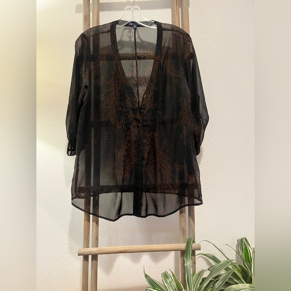 Gap Black & Chocolate Brown Sheer Button down shirt